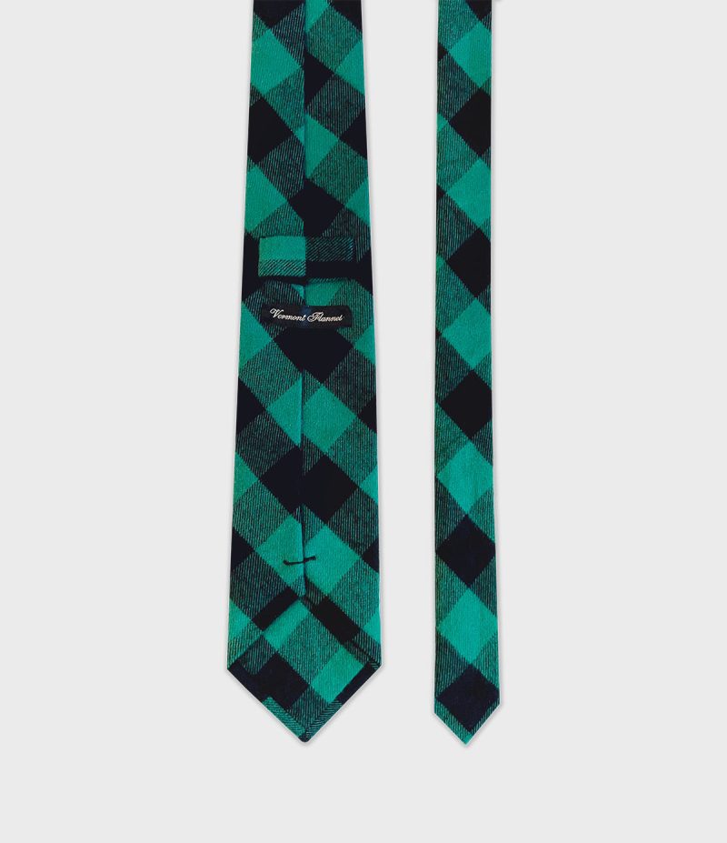 VFC Flannel Neck Tie Green Buffalo 2