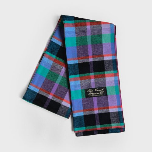 VFC Flannel Scarf Garden Island Silo 2