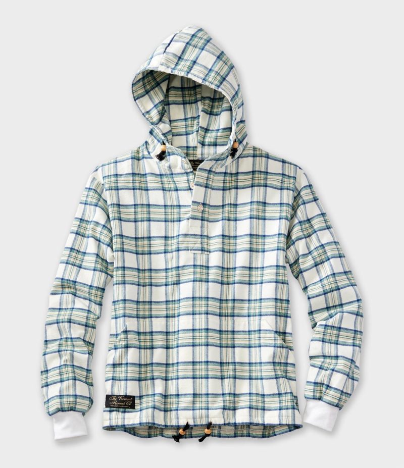 VFC Hooded Flannel Pullover Maine Star Silo 1