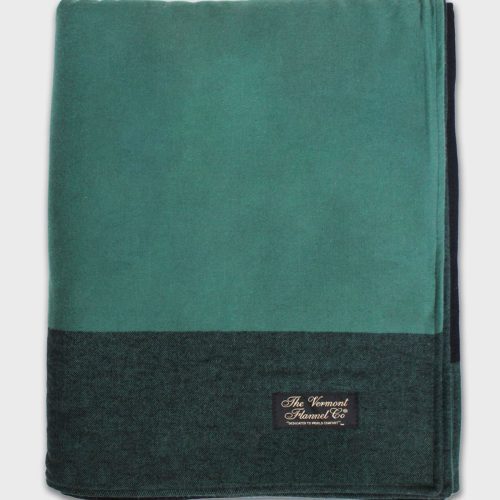 VFC Organic Green Black Flannel Throw Blanket 2